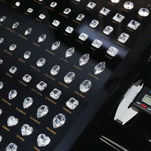 Load image into Gallery viewer, Comprehensive Master Stone Set for Gemologists & Jewelers | GemTrue DK103-L