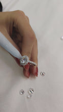 Load and play video in Gallery viewer, GemTrue All-in-One Diamond Certificate Reader for Loose Stones, Rings, Earrings, Pendants DK08103
