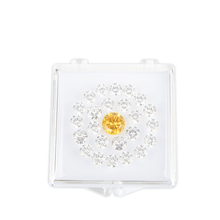 Load image into Gallery viewer, DK21674 - Clear gemstone box with sticky gel pad - GemTrue
